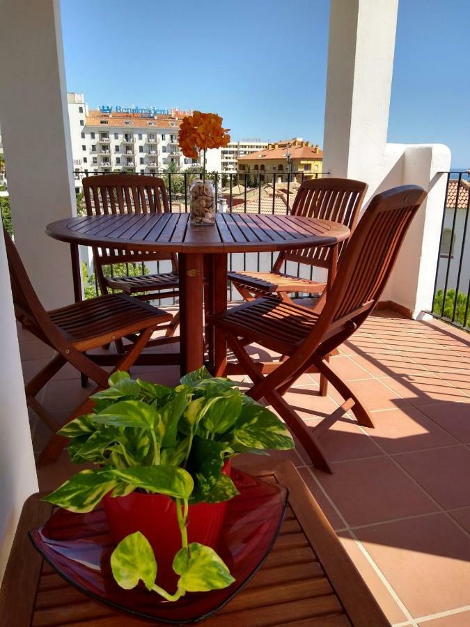 Lomas De Mena Apartment *