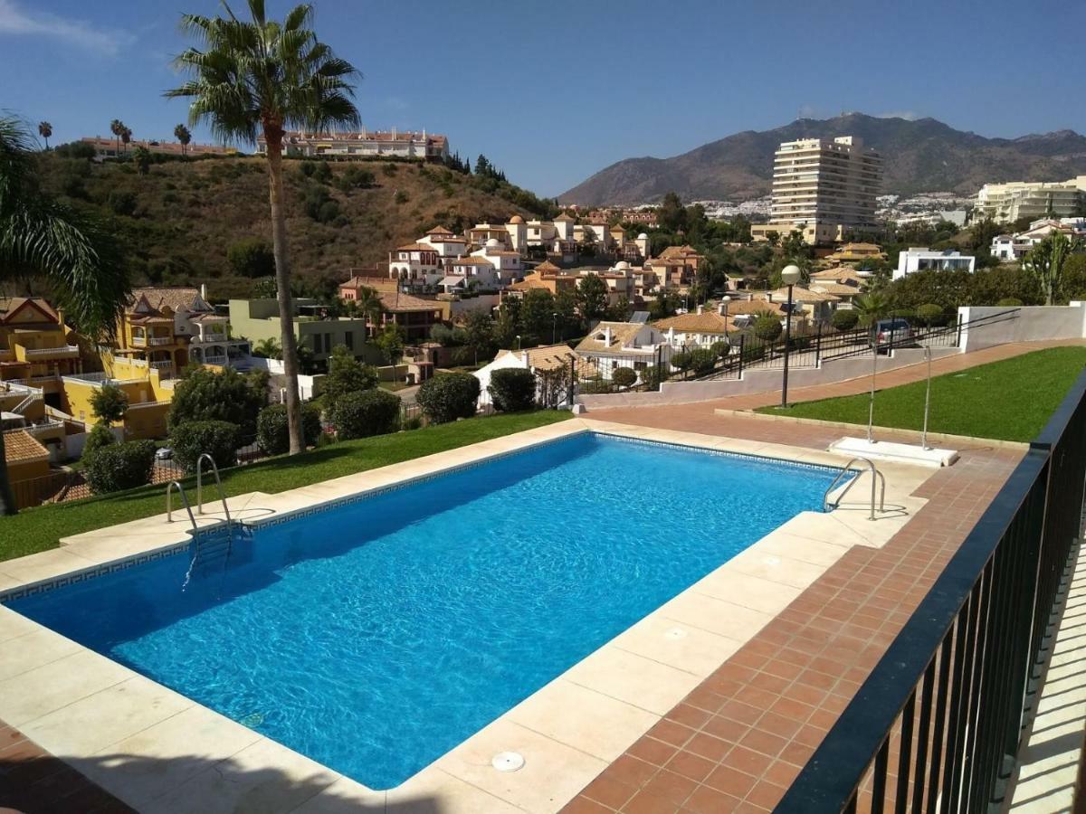 Lomas De Mena Apartament