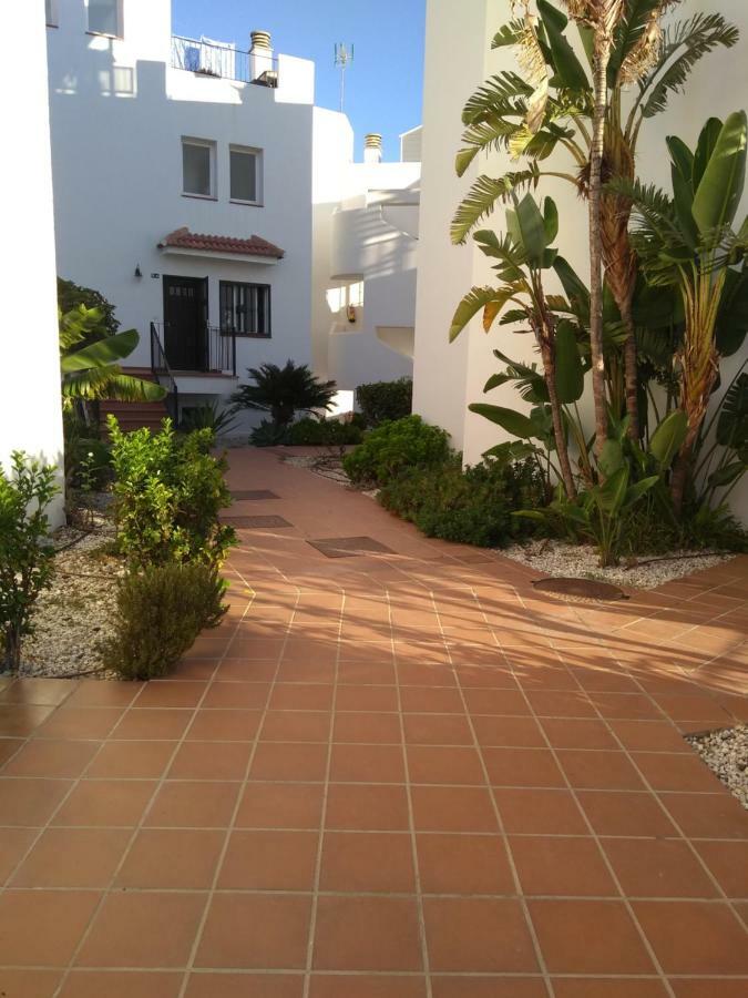Lomas De Mena Apartament *